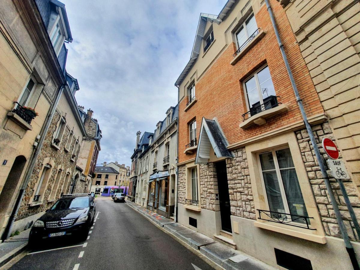 Appartement Premium Dans Une Belle Demeure - Hyper Centre-Ville De 랭스 외부 사진